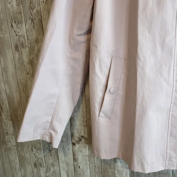 G.H. Bass & Co. Women's Light Pink Snow Jacket - Picture 4 of 10